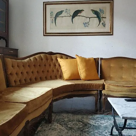 Domus Debora, Suite And Apartment *