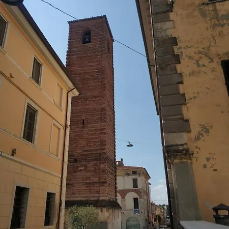 Domus Debora, Suite And Apartment Bed & Breakfast Pietrasanta